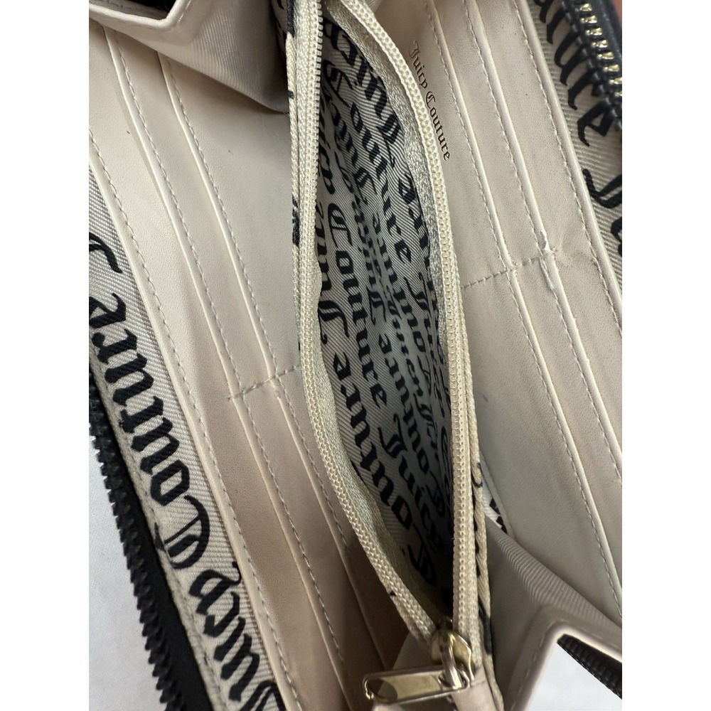 Juicy Couture PETAL STAT Black & Grey Word on the Street Zip Up Wallet - Picture 11 of 13